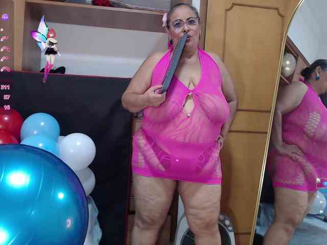 Group chat for 20 39 tokens, Full privates for 90 tokens, Privates for 90 t..., bbw didlo 3