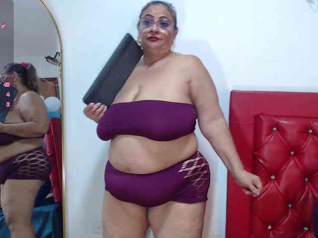 bbwsalome webcam