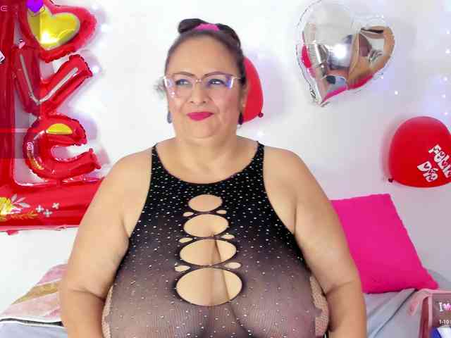 bbwsalome webcam