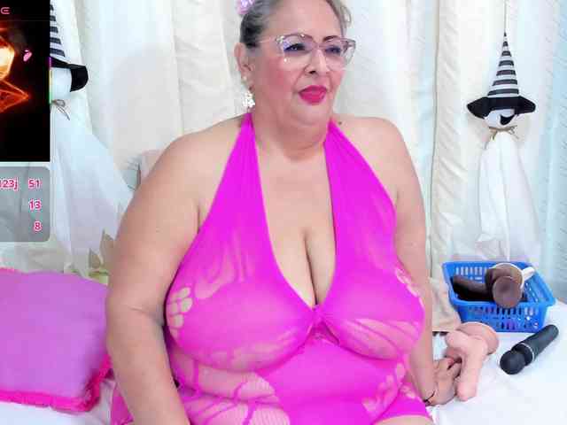 bbwsalome webcam