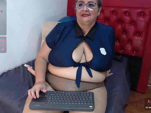 bbwsalome Live Webcam on BongaCams