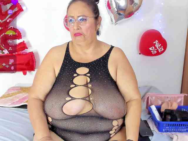 bbwsalome webcam