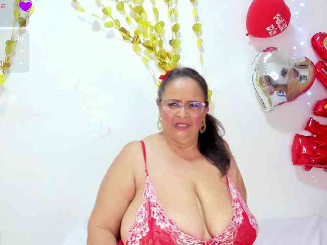 bbwsalome webcam