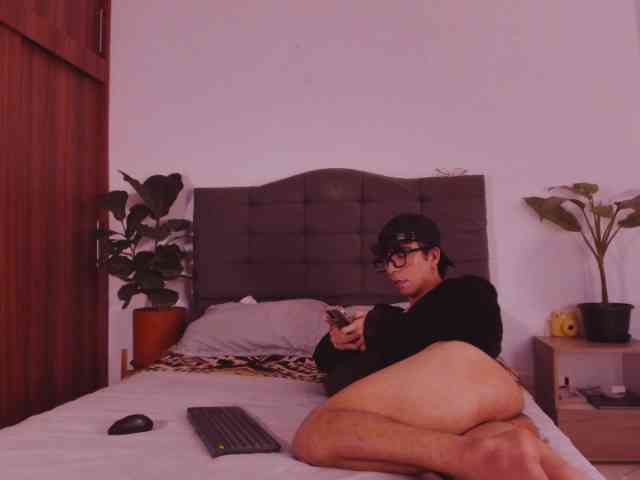 2gays1straight 2gays1straight