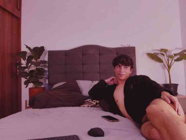 2gays1straight 2gays1straight