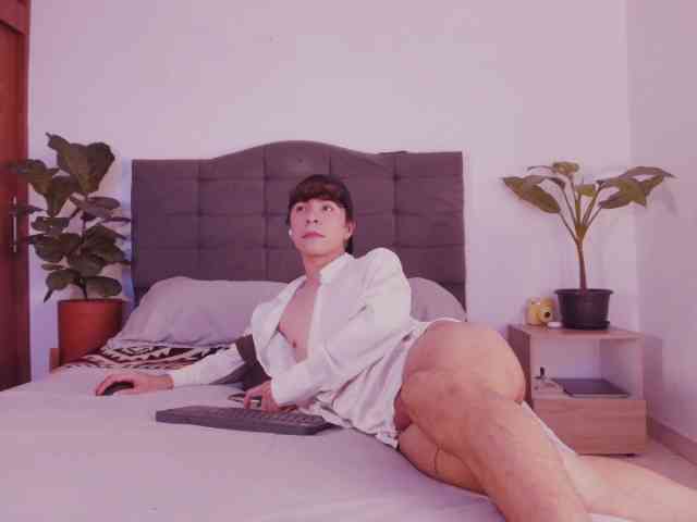 2gays1straight 2gays1straight