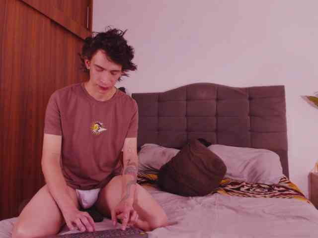 2gays1straight 2gays1straight