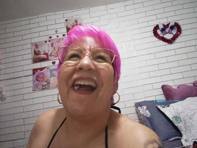 Maturerose3 from BongaCams is Freechat