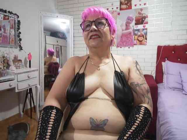 Maturerose3 Live Webcam on BongaCams