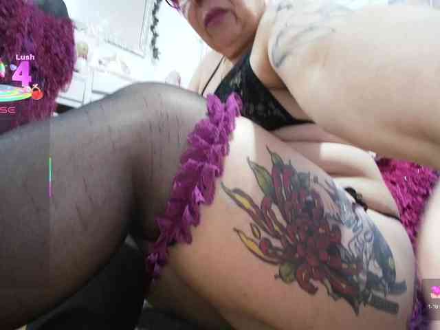 Maturerose3 webcam