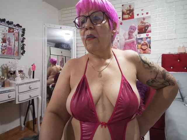 Maturerose3 webcam