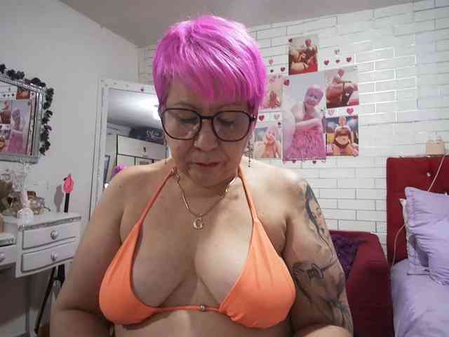 Maturerose3 webcam