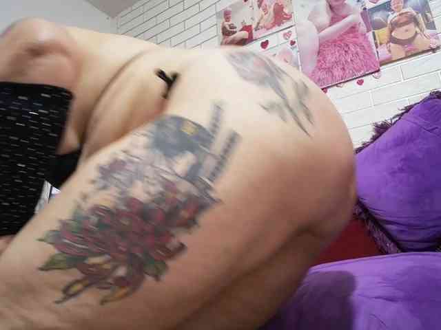 Maturerose3 webcam