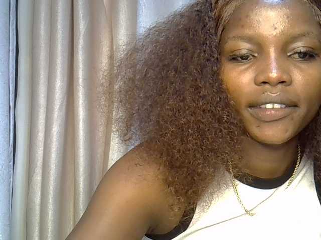 pretty-b's BongaCams show and profile