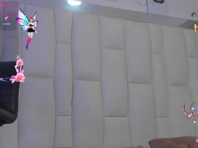 gabbiie-carterr1 webcam bongacams model stream image