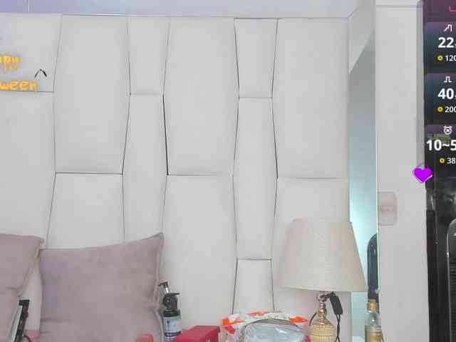 gabbiie-carterr1 webcam