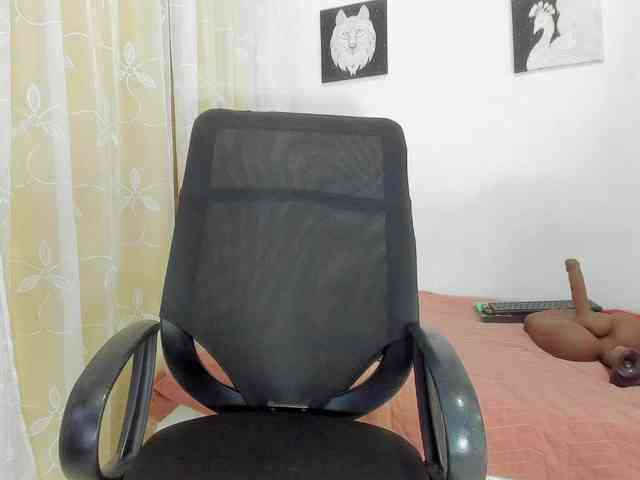 gabbiie-carterr1 webcam