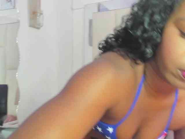 gabbiie-carterr1 webcam