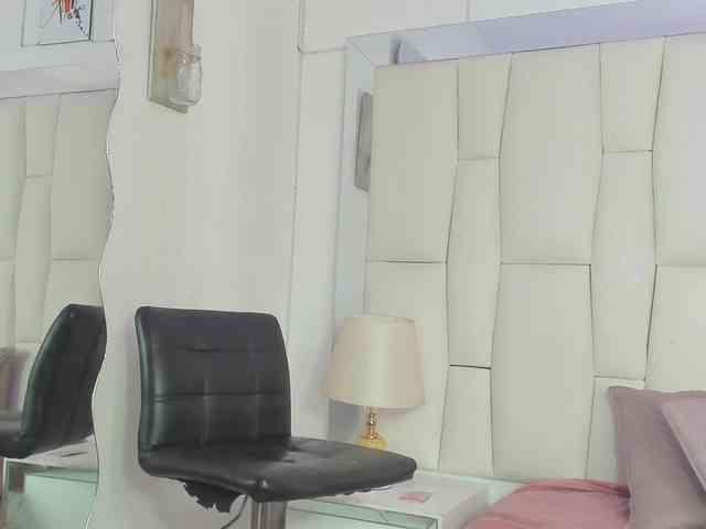 gabbiie-carterr1 webcam