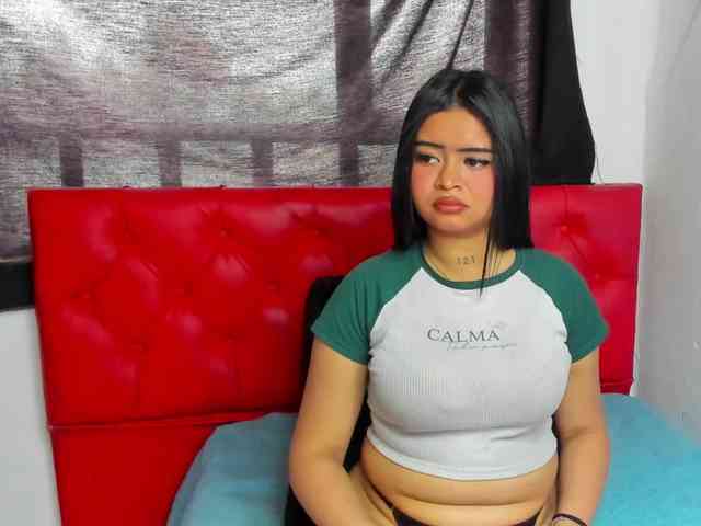 hiilary19 webcam