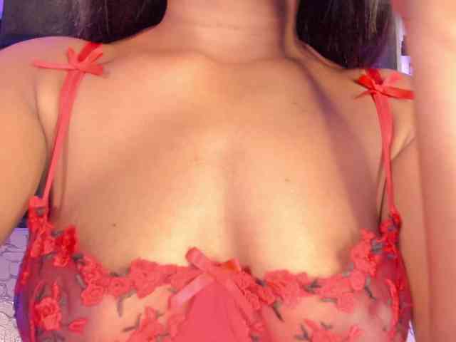 SophiaSmiiths webcam