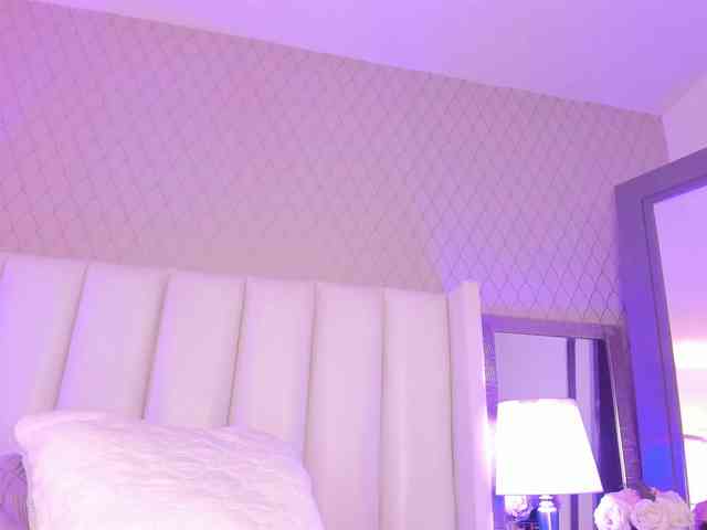 SophiaSmiiths webcam