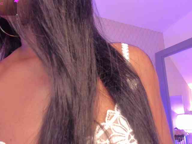 SophiaSmiiths webcam