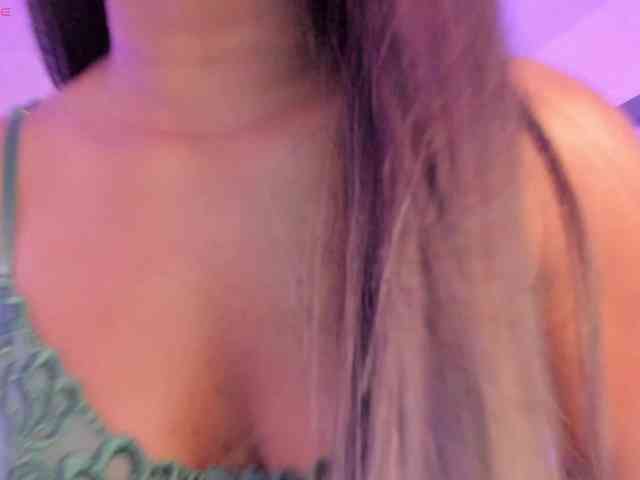 SophiaSmiiths webcam