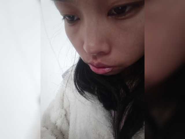 Selinababy99's BongaCams show and profile