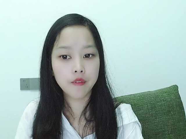 Selinababy99's BongaCams show and profile