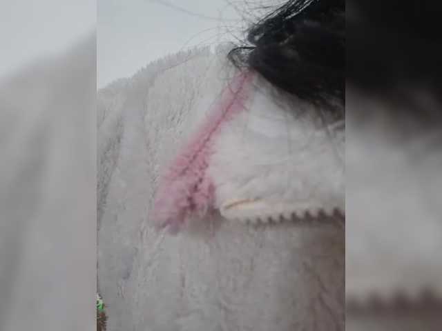 Selinababy99's BongaCams show and profile