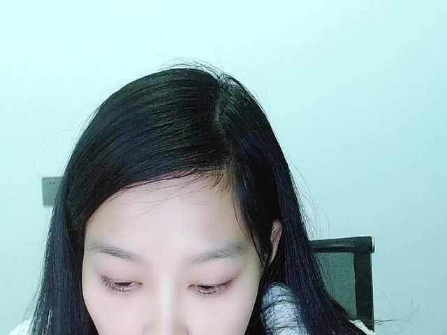 Selinababy99's BongaCams show and profile