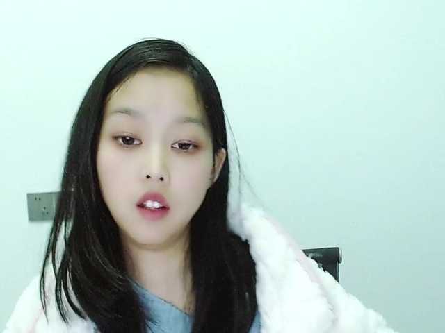 Selinababy99's BongaCams show and profile