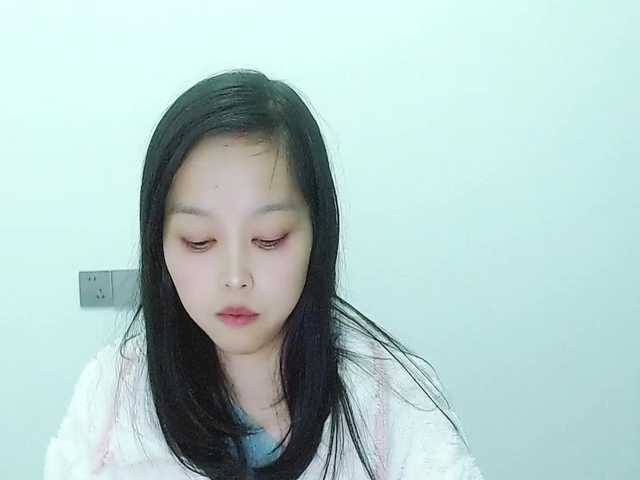 Selinababy99's BongaCams show and profile