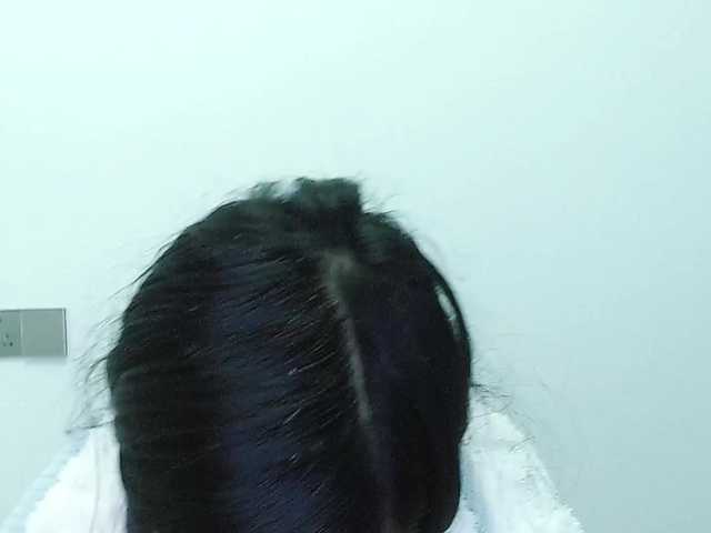 Selinababy99's BongaCams show and profile