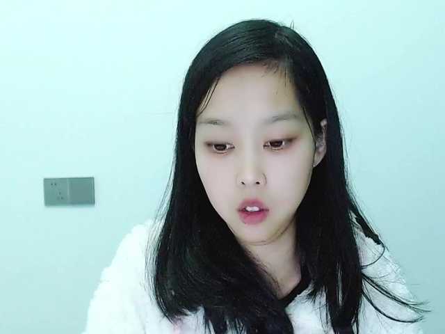 Selinababy99's BongaCams show and profile