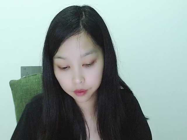 Selinababy99's BongaCams show and profile