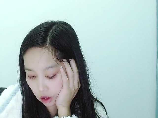 Selinababy99's BongaCams show and profile