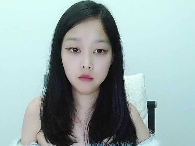 Selinababy99's BongaCams show and profile