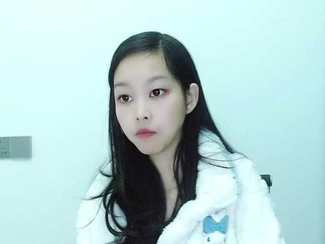 Selinababy99's BongaCams show and profile