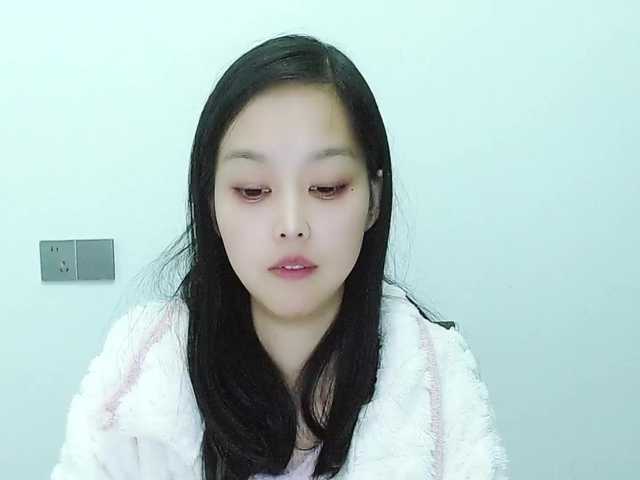 Selinababy99's BongaCams show and profile