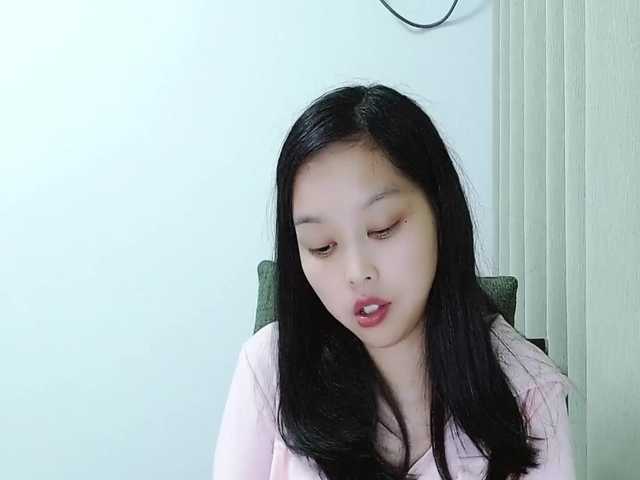 Selinababy99's BongaCams show and profile