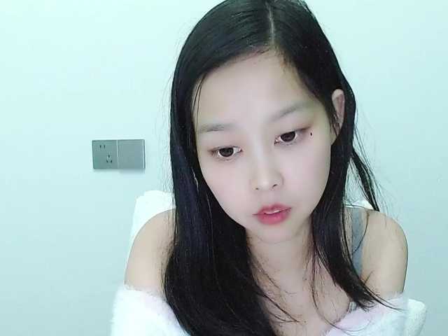 Selinababy99's BongaCams show and profile