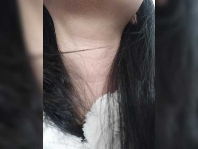 Selinababy99's BongaCams show and profile