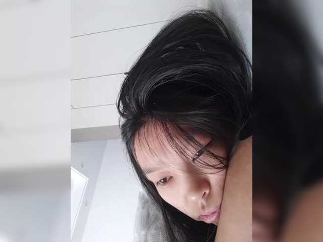 Selinababy99's BongaCams show and profile