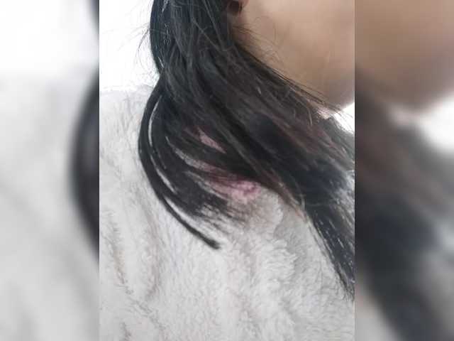 Selinababy99's BongaCams show and profile