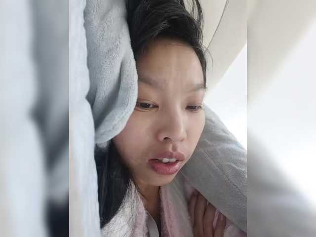 Selinababy99's BongaCams show and profile