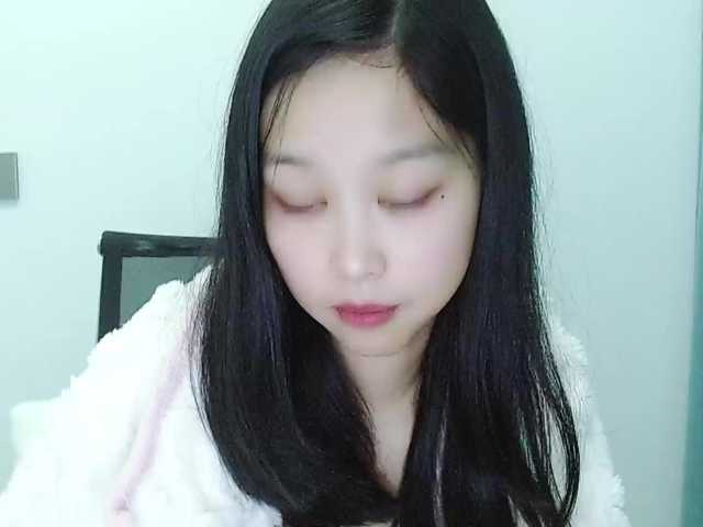 Selinababy99's BongaCams show and profile