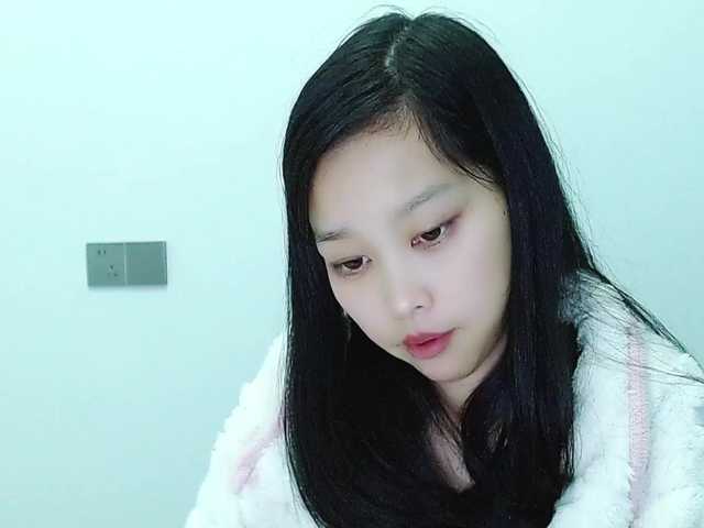 Selinababy99's BongaCams show and profile