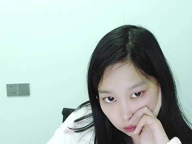 Selinababy99's BongaCams show and profile